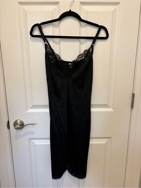 Vintage Vogue Black Lace Trim Slip Dress - Women Intimates #1227